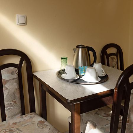 Gostisce Pri Dveh Petelinih Hotel Блед Екстериор снимка