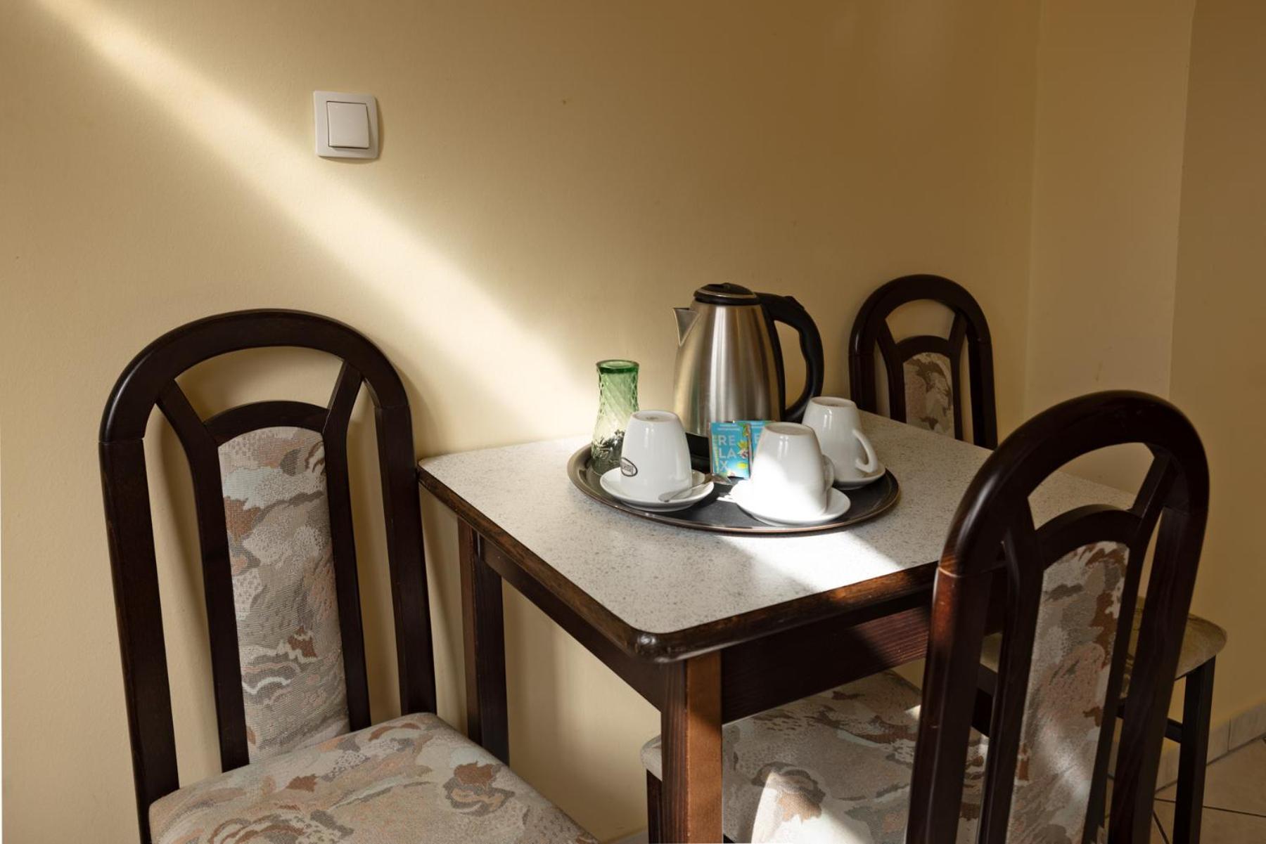 Gostisce Pri Dveh Petelinih Hotel Блед Екстериор снимка