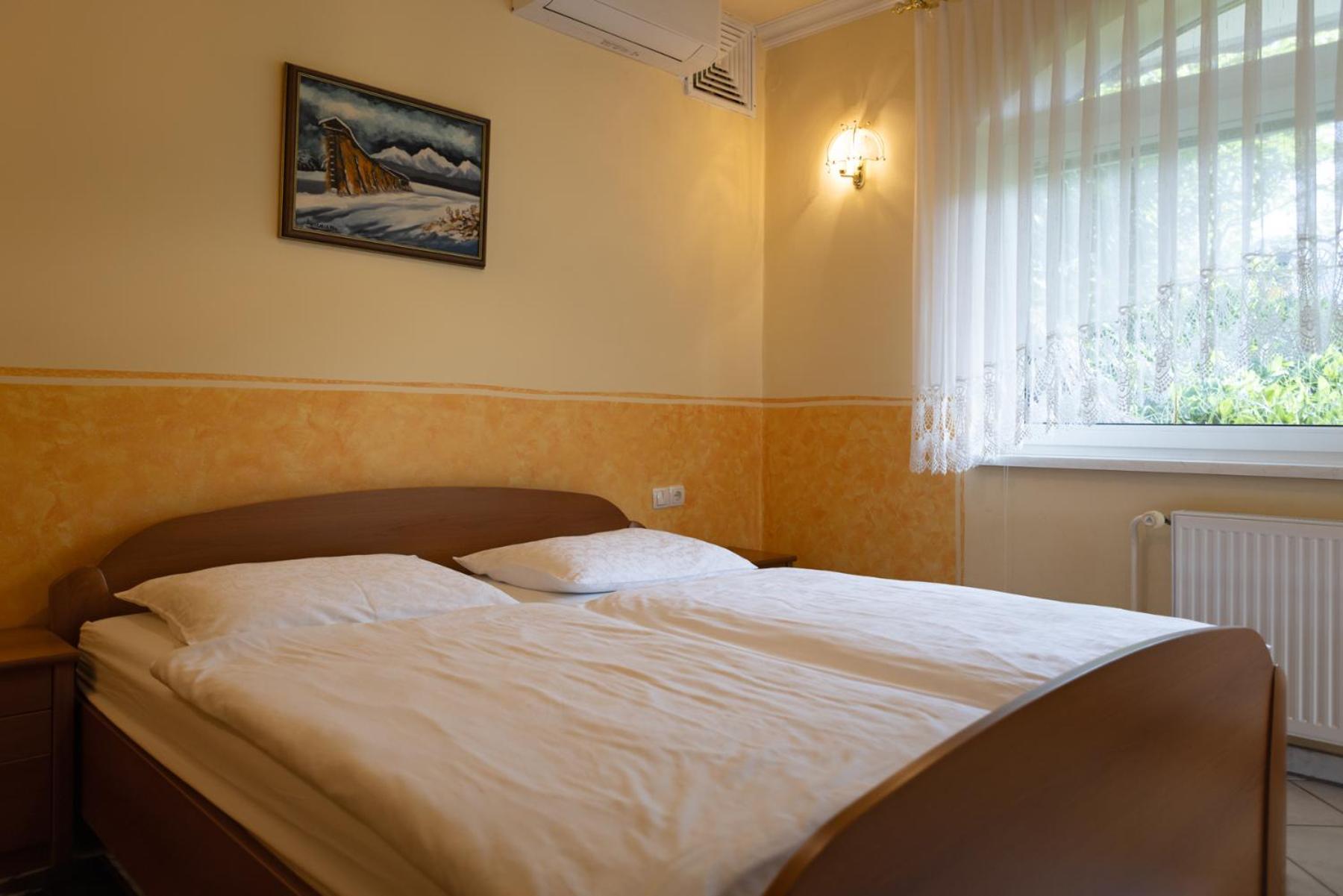 Gostisce Pri Dveh Petelinih Hotel Блед Стая снимка